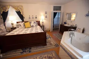 Inn on Poplar Hill - Image 5