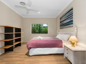 Black Rock Beach House With Pool - Image 4