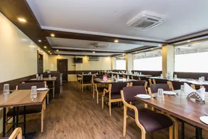 Hotel Chanakya - Image 4