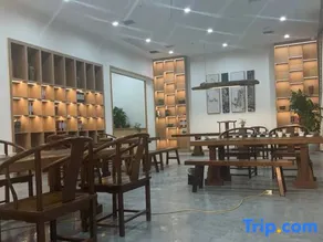 FenShui Dividing Resort - Image 2