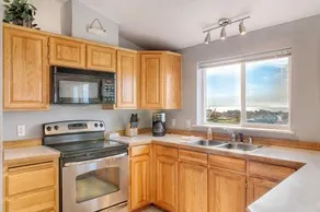 Willapa Bay Beach House - Image 2