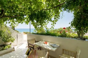 Ikaros Villa - Image 4
