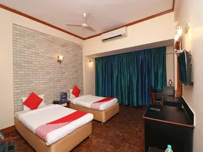 OYO 22269 Hotel Landmark Plaza - Image 3