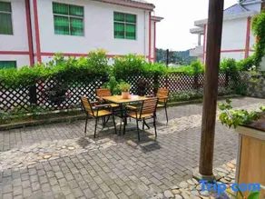 Longmen Hotel - Image 3