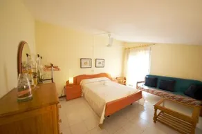 La Cochera - Image 1