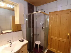 Modern Apartment in Carinthia Near Lake - Image 2