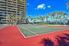 Land's End Condominium - Image 5