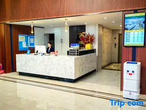 Ounas Hotel (Government Service Center) - Image 5