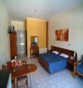 Olgas Apartments - Image 3