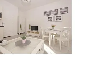 Apartament Kameralny Długa 50 - Image 4