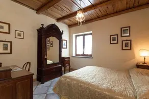 The Sea Farmhouse - Image 2