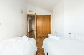 Atico Duplex Barrio Salamanca - Image 2