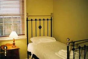 Eyre House Ballarat - Image 5
