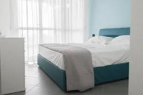 Luxury Milan Suites & Apartments - Image 2