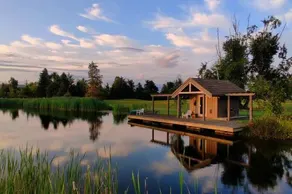 Season Premiere Winery-Bed & Breakfast in vineyard - Image 4