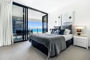 Oracle Sleek & Stylish 2 Bedroom Ocean View - Image 2
