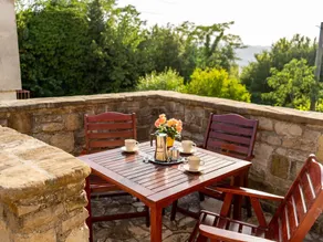 Comfortable holiday home with pool - Image 4