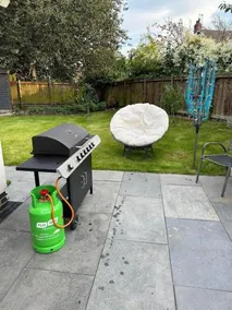 Modern Harrogate house sleeps 10 cinema room & hot tub - Image 4