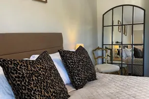 The Dooley 3-Beds Sleeps 6 Pet Friendly - Image 3