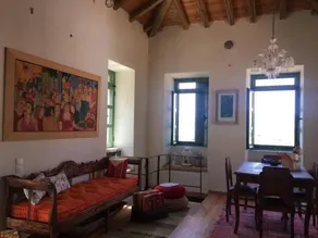Lillian's Traditional House - Image 3