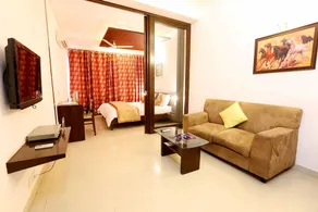 Mulberry Retreat - Image 4