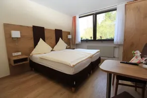 Waldhotel Albachmuhle - Image 3