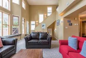 Timberwolf Chalet - Image 2
