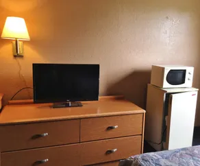 Usa inn - Image 4