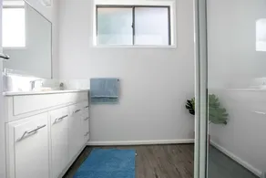 Sweethome2br@highton+parking - Image 3