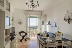Homey Seaview Apartment by Wonderful Italy - Image 4