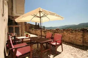 Sotto Il Castello - Image 4