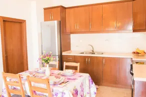 Arkesia Hotel - Image 4