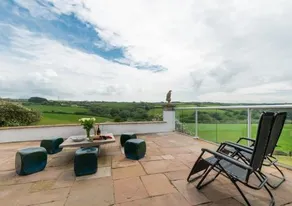 Woolacombe High View Farmhouse - Image 3