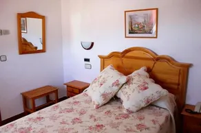 Puerta Del Parque - Image 3