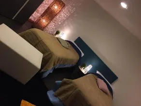 Room 33 - Image 3