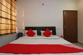 Hotel Mehfil - Image 5