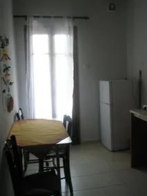 Arriba Apartments - Image 2
