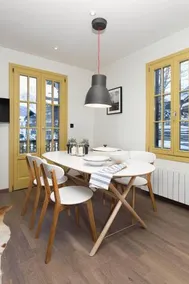 CHALET SUISSE - Central Chamonix - sleeps 4 - Image 4