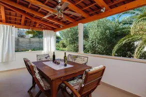 Holiday home Deskoviceva 2 - Image 2