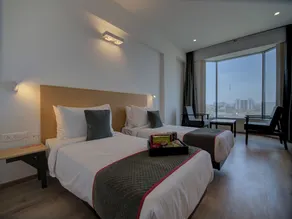 OYO Townhouse 100 Somani TC - Image 3