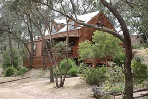 Warrenmang Vineyard Resort - Image 4