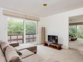 Panoramic Views Portsea - Image 5
