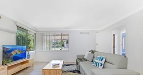 Kozyguru | Carlingford | 3 Beds + Free Parking - Image 2