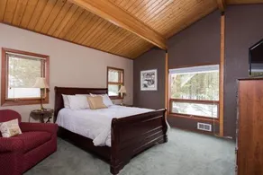 Bear Creek Lodge - Image 2