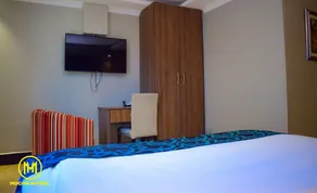 Mocha Hotel - Image 4