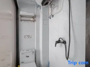 Yiju Serviced Apartment (Xiguan Subway Station) - Image 4