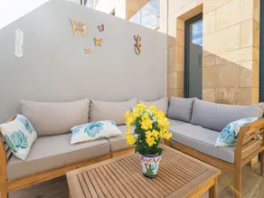 Beautiful holiday home in Villajoyosa with shared sauna - Image 5