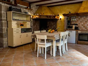 Comfortable holiday home with pool - Image 2