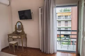 Cherry Apartment Corfu - Image 4