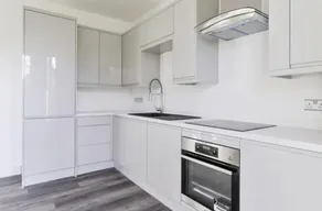 Luxury Self-contained 2-bedroom Duplex Apartment - Image 3